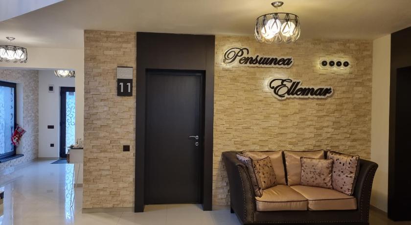 Pensiunea Ellemar photo