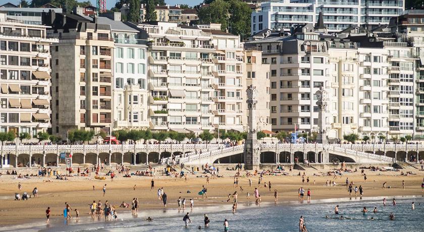 Brand New I Beachfront I 3 min Old Town ANVERS photo