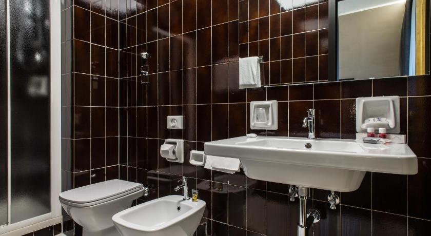 Image of Superior Double Room 2