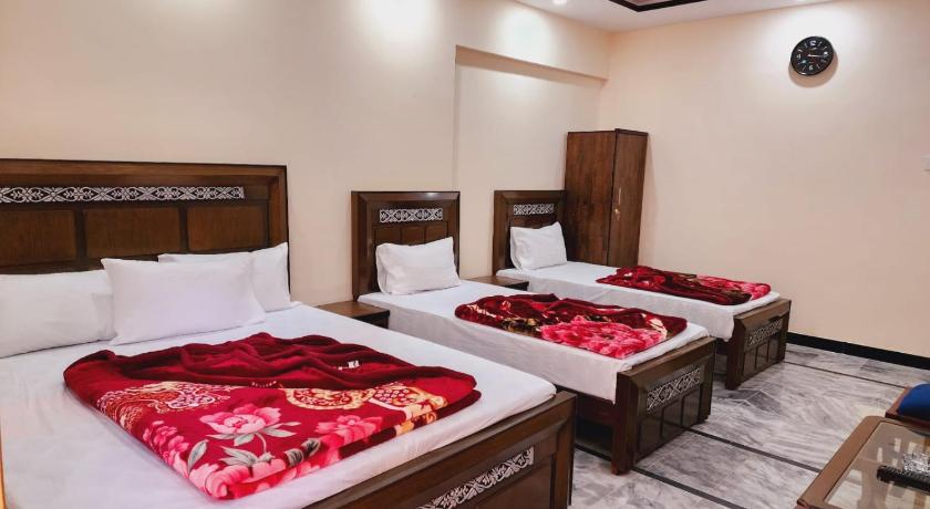 New Palace Guest House - image 2