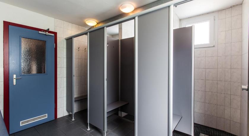 Image of 1 Person in 6-Bed Dormitory - Mixed 5