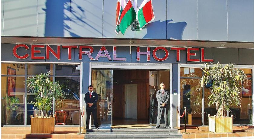 Central Hotel Tana photo