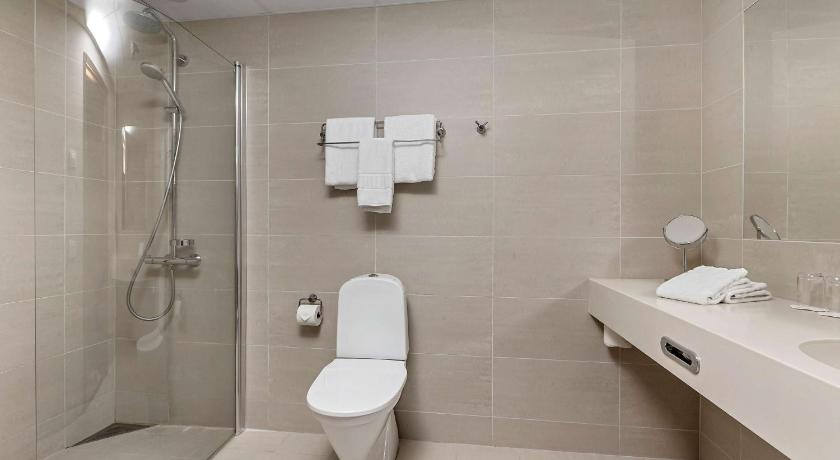 Image of Twin Beds, Nonsmoking 2
