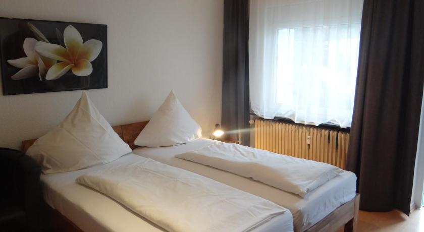 Image of One-Bedroom Apartment with Terrace EG 06 0