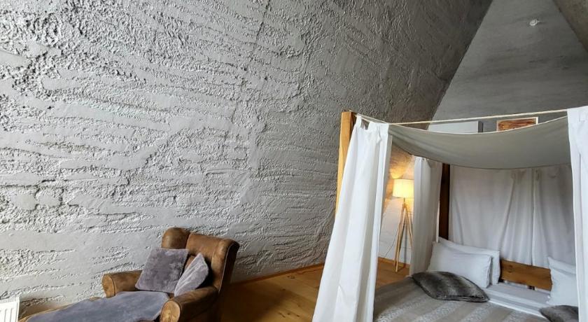Image of Duplex Suite 8