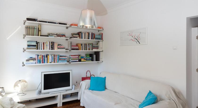 Flat With a Garden in Belem - 29