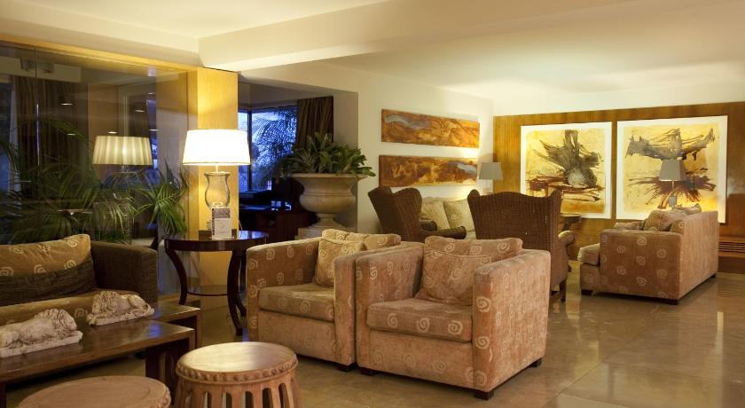 ヴィラ・ド・コンデ Santana Hotel & SPA 4つ星 ホテル 外観