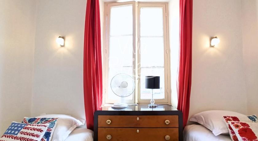 Image of Two-Bedroom Apartment 12