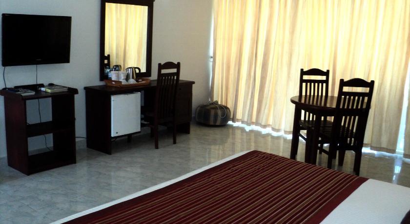 Sea Lotus Park Hotel - image 17