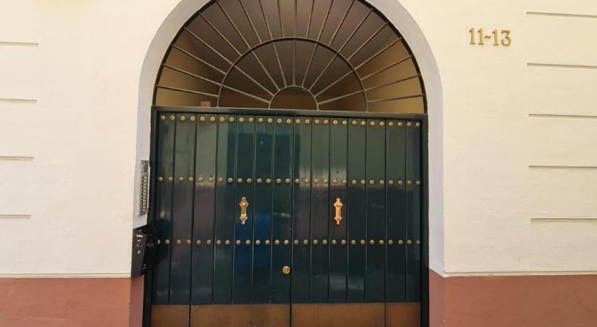 Bright Apartment at Santa Cruz 4 pax Parking Opc - image 16