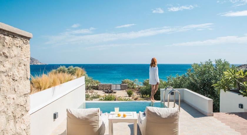 Onar Beach Houses photo