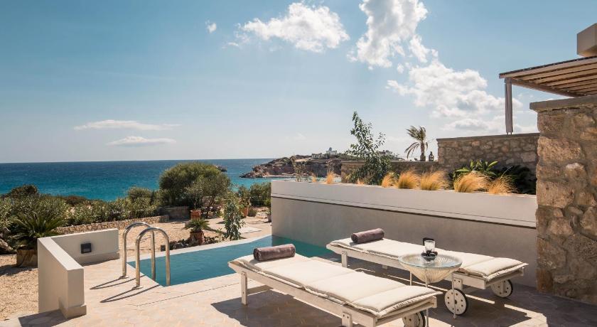 Onar Beach Houses photo