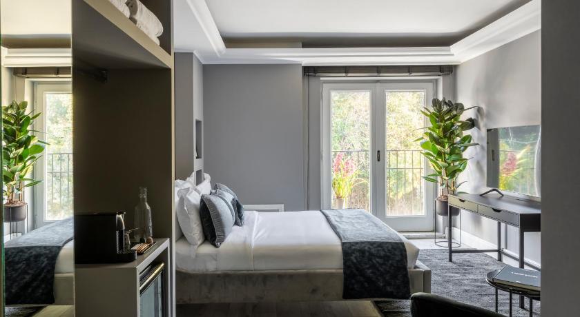 ローマ NAMAN HOTELLERIE - Spagna 4つ星 ホテル スイート