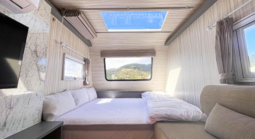 Triple Room with View