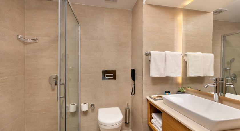 Pukka Boutique Hotel - image 8