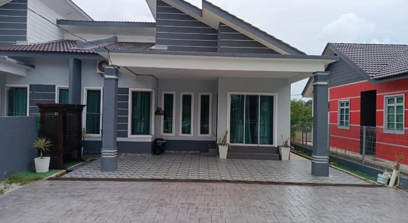 ZR D'Datok Homestay, GongBadak & Private Pool photo