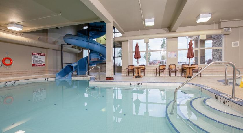 Pomeroy Hotel Fort St. John photo