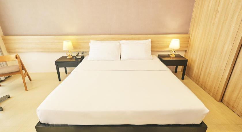 Image of Premier Deluxe King 5