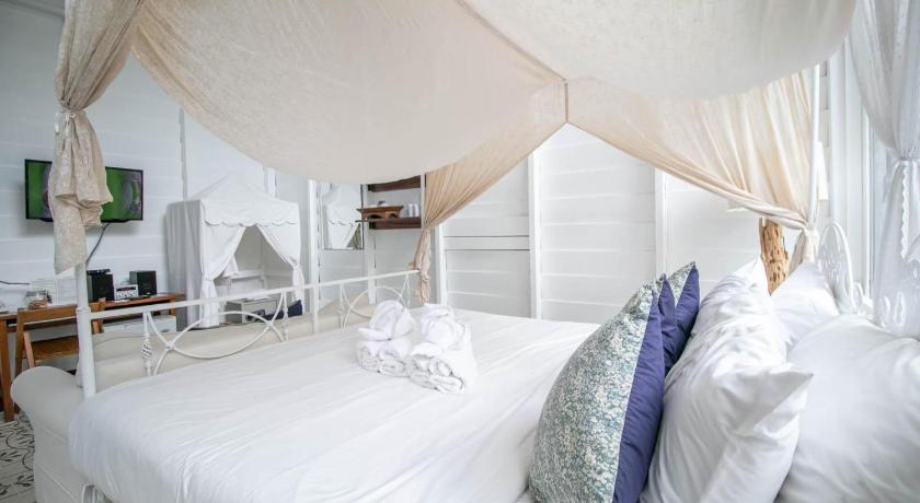 Image of Honeymoon Villa 9