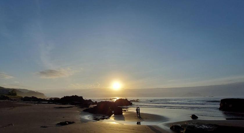 Wind Wave Ocean Homestay photo