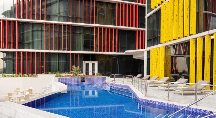 ibis Doha - image 7