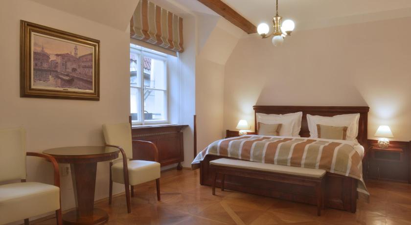 Image of Standard Double Room 0