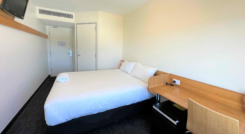 Imagine din Standard Room , 1 Queen Bed 1