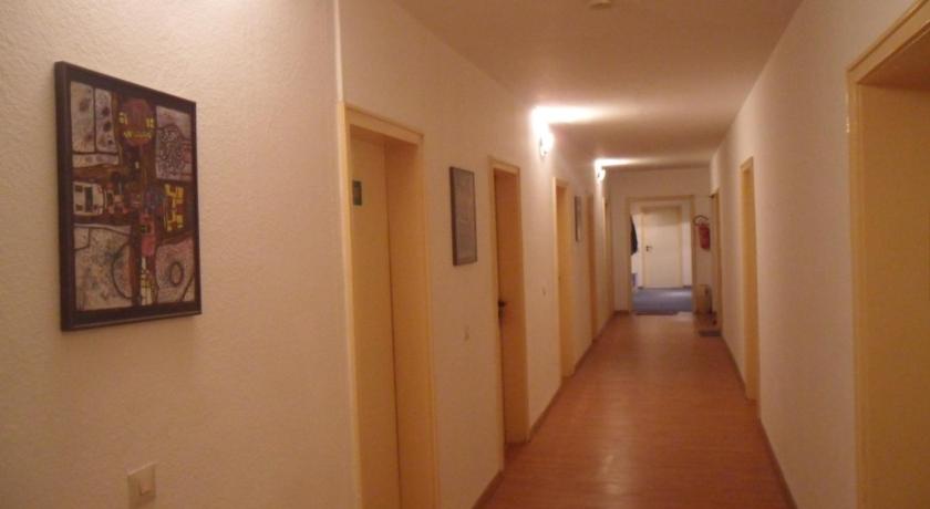 hotel funk photo