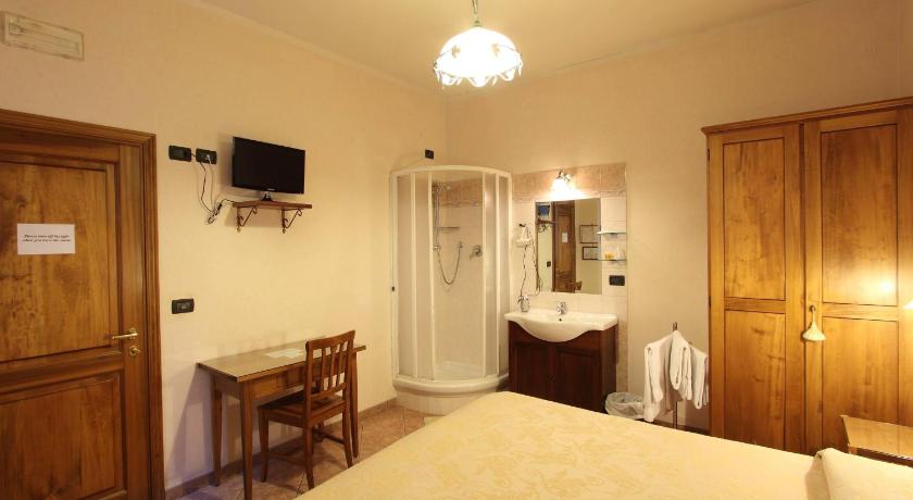 Hotel Margaret photo