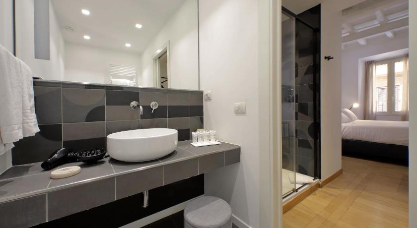 罗马 Youroom Vite 4星级 酒店 套房