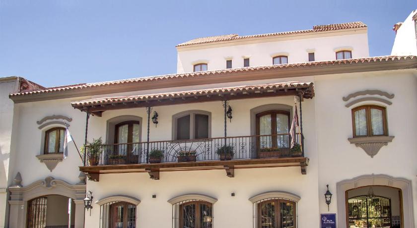 Solar De La Plaza photo