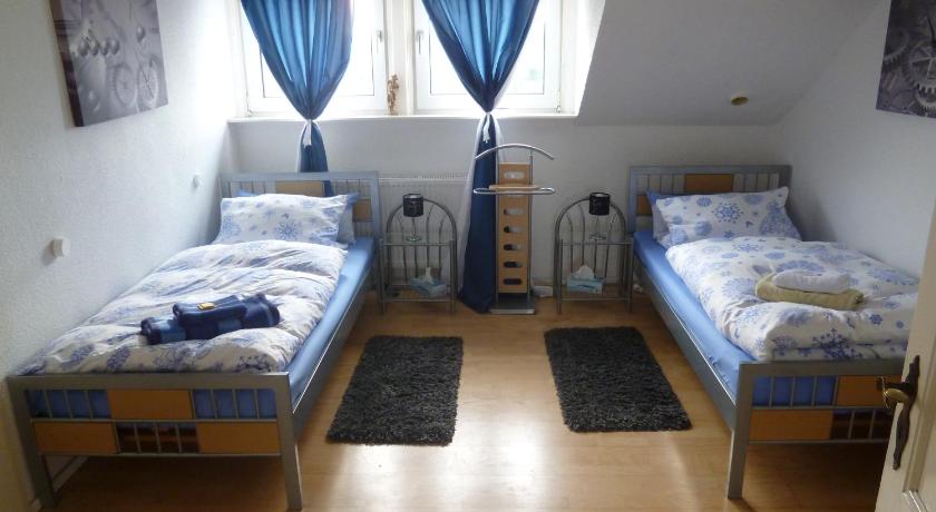 Airport Apartment — Hotel in Dusseldorf