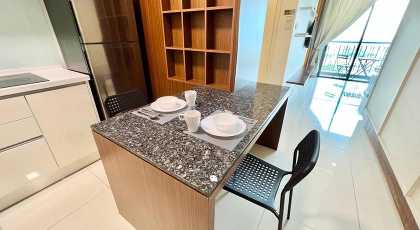Image of One-Bedroom Apartment 9
