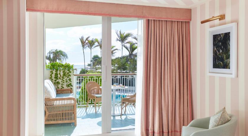 Image of Cabana Terrace Room king bed 4