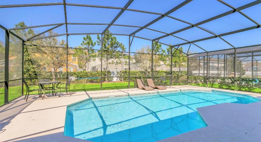 6BR Mansion - Family Resort - Private Pool, BBQ and Games! — Hotel in Orlando (FL)