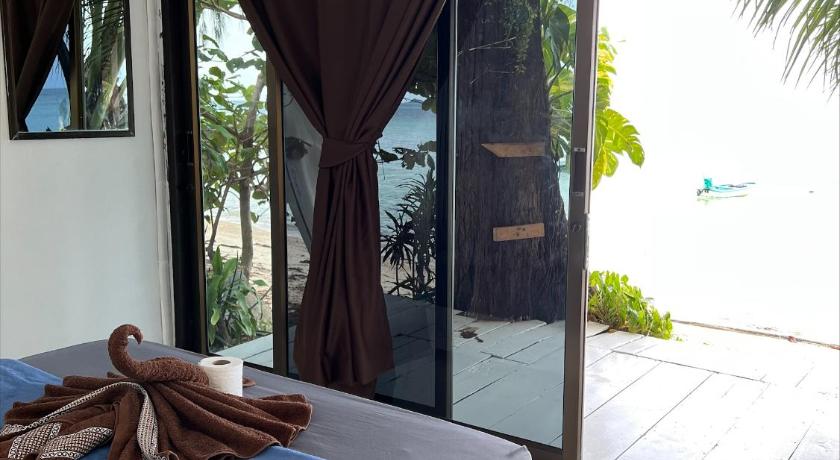 Haad Chao Phao Resort - image 9