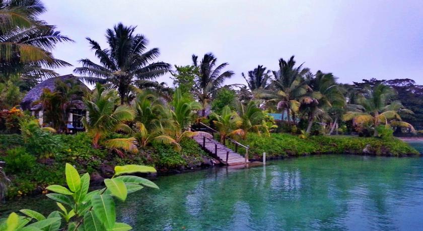 Image of Beach Front Bungalow 7