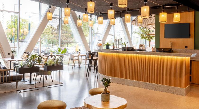 Best Western M-Treize Paris Asnieres photo