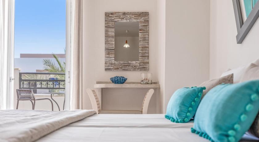 Image of One Bedroom Apartment Split Level 0