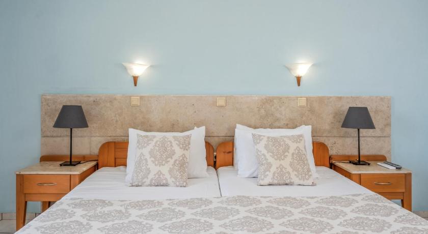 Image of One-Bedroom Triple Apartment 7