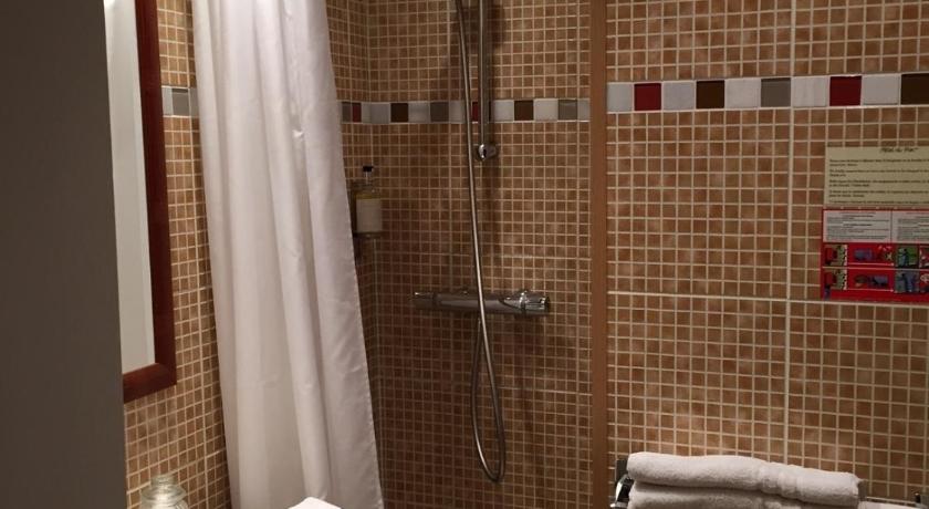 Image of Superior Room 2