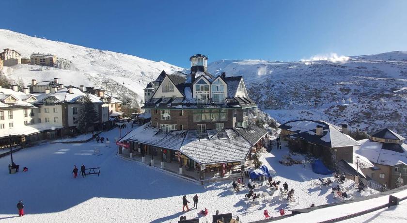 Plaza Andalucia Edificio Dornajo 2-4 pax — Hotel in Sierra Nevada