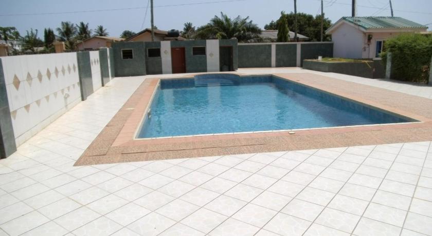 Pemicsa Hotel Accra photo