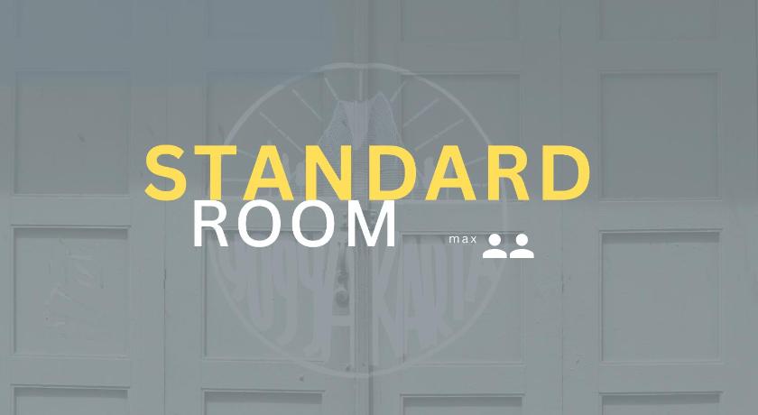 Image of Standard Double Room with Shared Bathroom 5