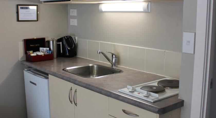Image of Two Bedroom Spa Suite 13
