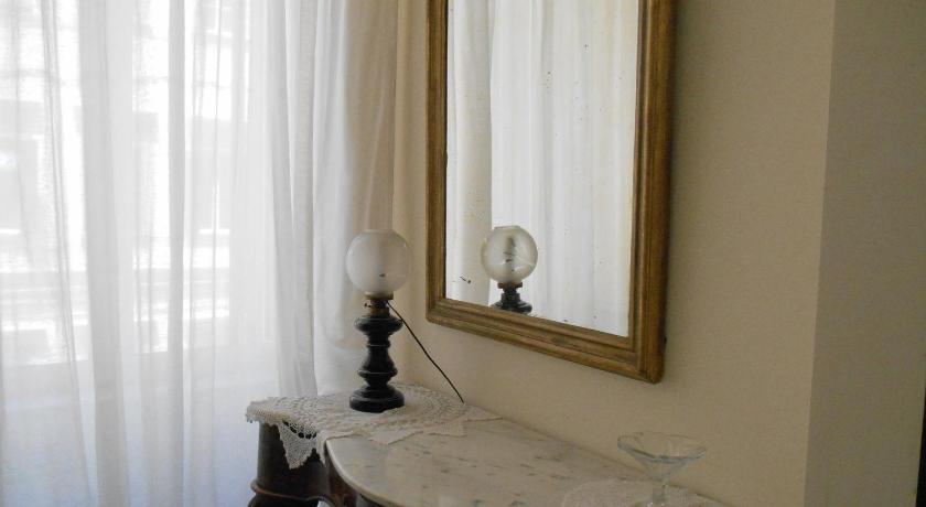 Casa Sannazzaro photo