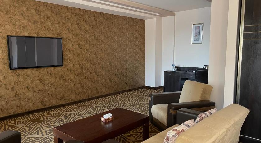 Image of Deluxe Double Room 9