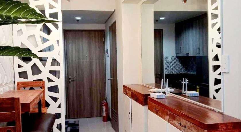 MOA S Residences 1BR Condo Stunning Boutique T3 - image 5