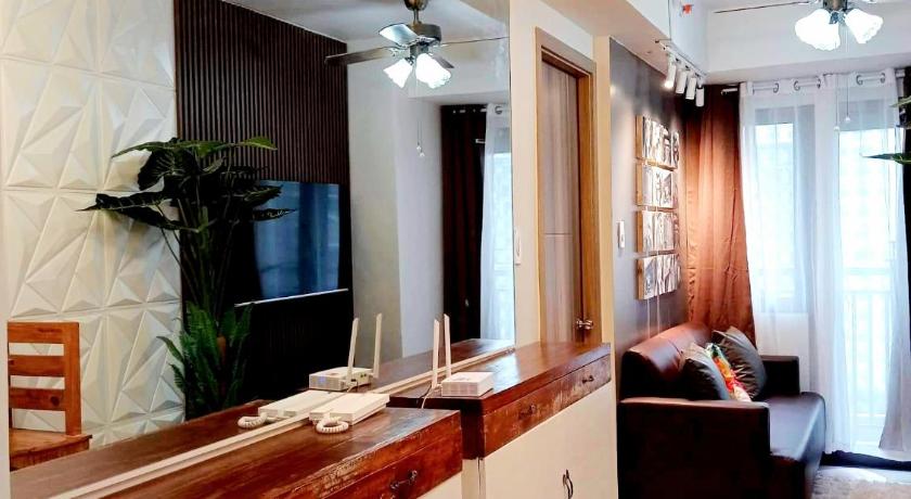 MOA S Residences 1BR Condo Stunning Boutique T3 - image 4
