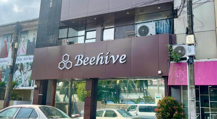 The Beehive Colombo photo